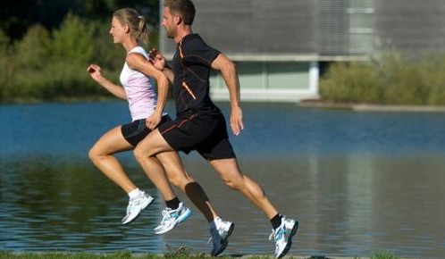 Los beneficios de correr en pareja