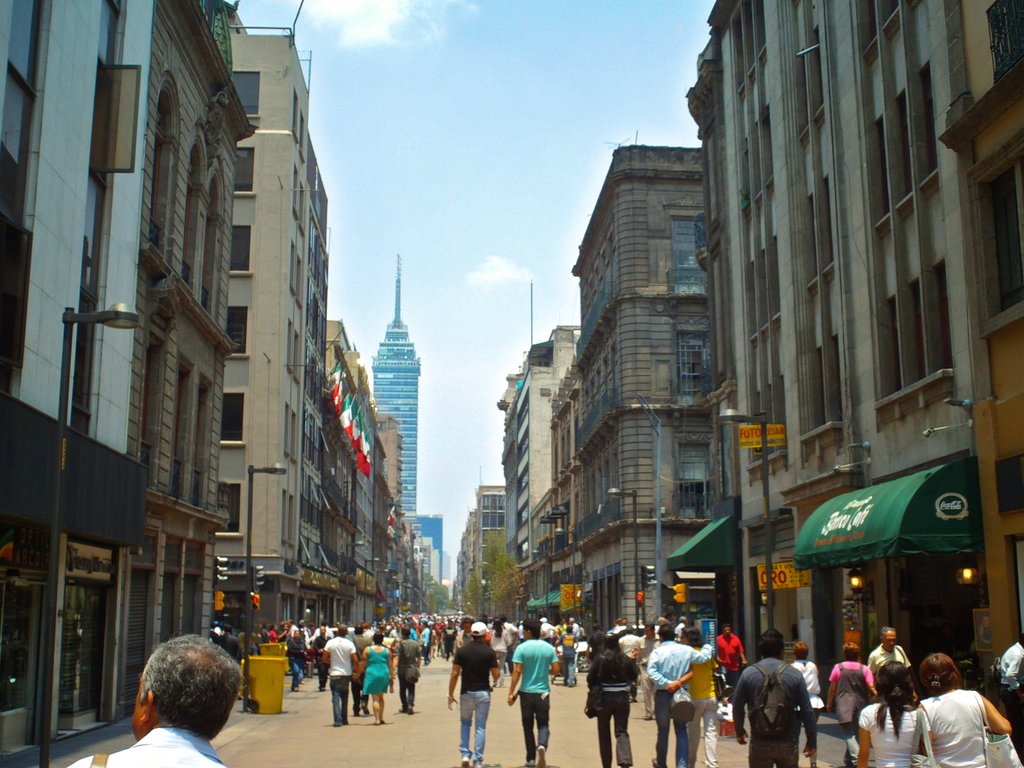 Se mantiene la Ciudad de México en semáforo naranja