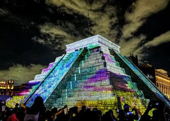 700 años de la fundación de México-Tenochtitlán ¡en el Zócalo capitalino!