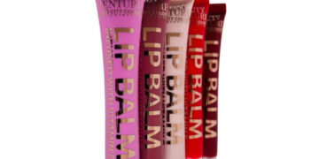 Bálsamo para los labios con colores vibrantes