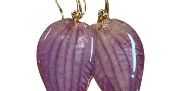 Aretes de orquídea hechos a mano