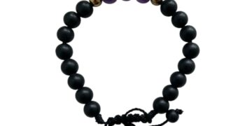 Pulsera de piedra volcánica con amatista