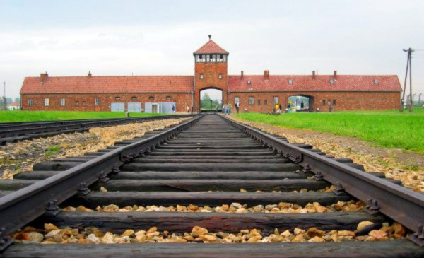 “Día Mundial de la Remembranza del Holocausto”