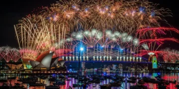 Reciben el año nuevo 2026 en distintos países del mundo