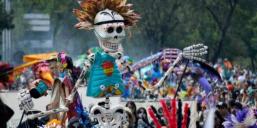 México se prepara para el megapuente del “Día de Muertos”